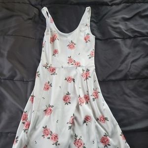 NWOT H&M Divided summer dress white rose print